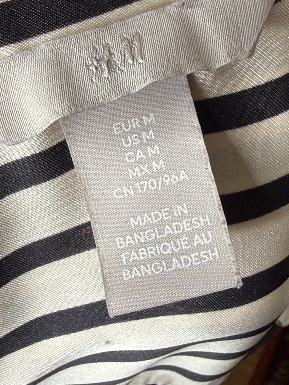H&M Black and White Striped Satin Blouse - Picture 4 of 6